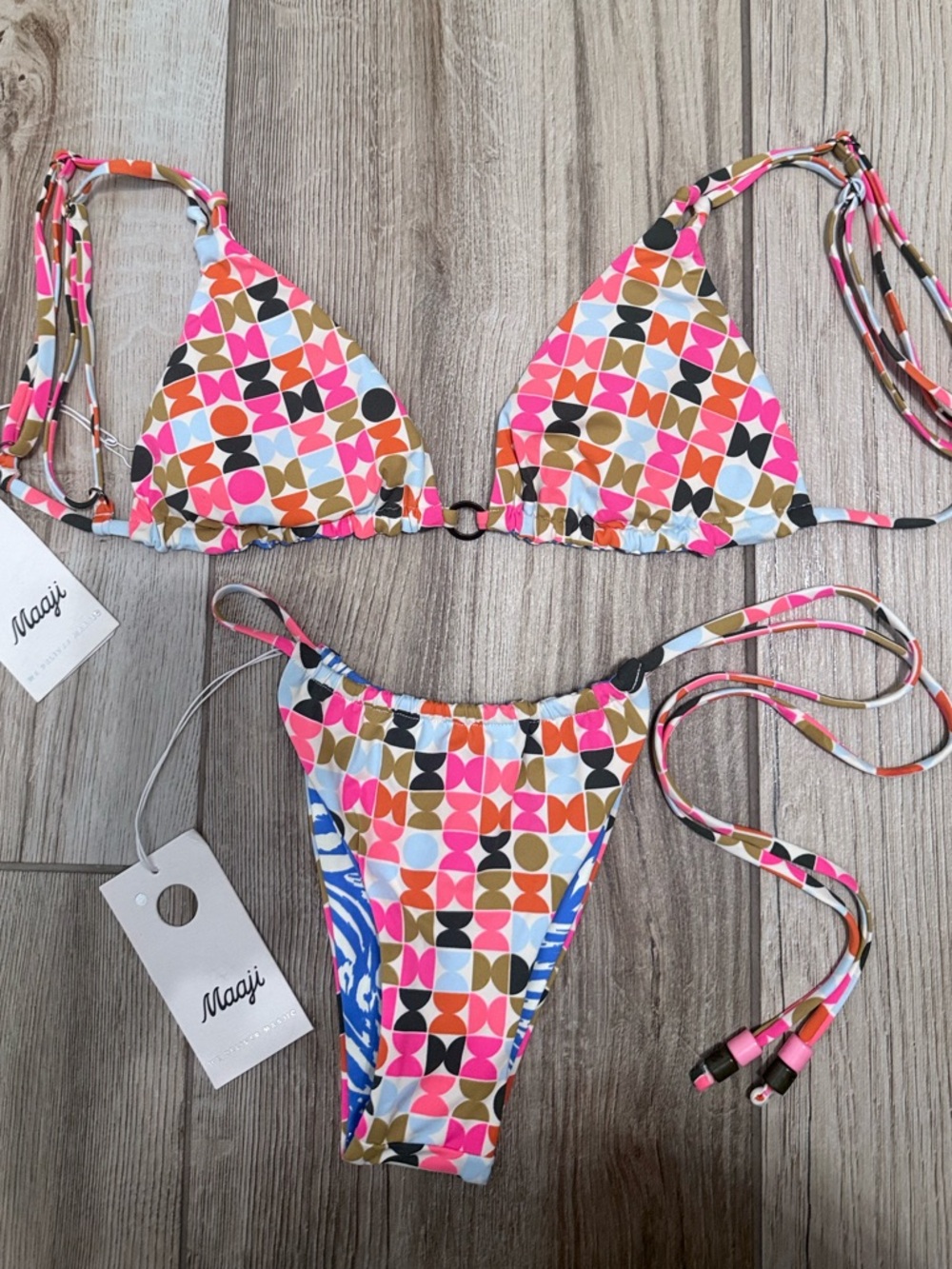 Maaji Pink Multi Geometric String Bikini Set NWT - Picture 3 of 11